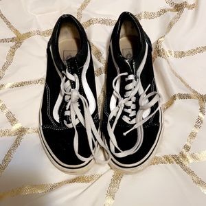 black vans